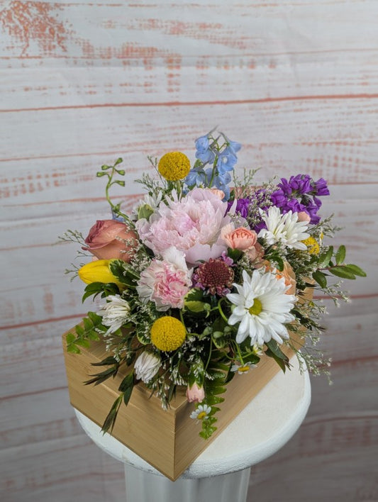 Urn Box Spray