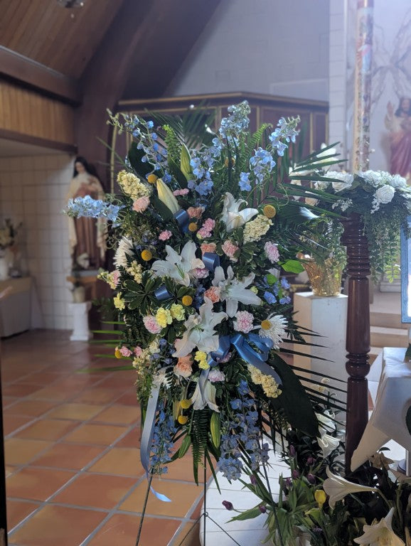 Standing Easel Sprays